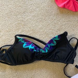 Very worn, cross-back Venus bikini top